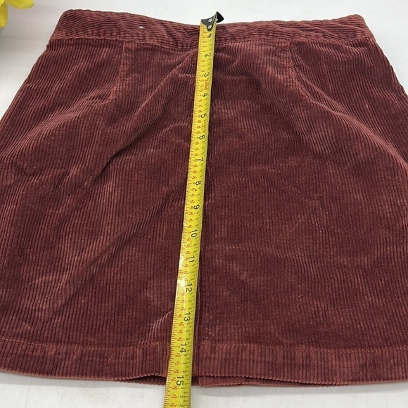 American Eagle Rust Color Corduroy High Rise A Line Mini Skirt Size 2 - Picture 3 of 6